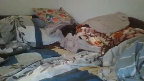 monsterr2209 online show from September 2025 12:28:02 PM