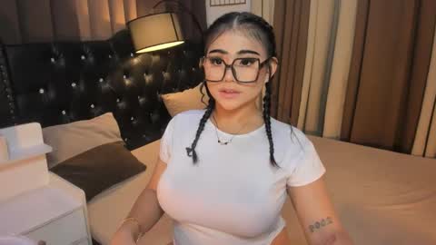 Ruthie online show from February 2025 01:25:02 AM