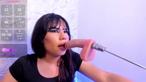 monthiee online show from November 2025 02:39:02 PM