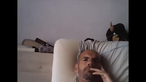 Snapshot of montmasse chatting on June 2026 08:42:01 AM montmasse online show from June 2026 08:42:01 AM