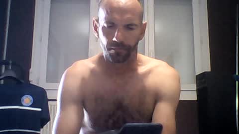 Snapshot of montmasse chatting on June 2026 05:32:02 AM montmasse online show from June 2026 05:32:02 AM