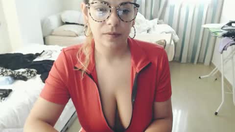 Monse online show from April 2026 07:11:02 AM