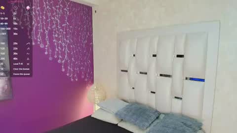 Snapshot of moom_ivy_ chatting on July 2026 12:56:02 PM online show from July 2026 12:56:02 PM