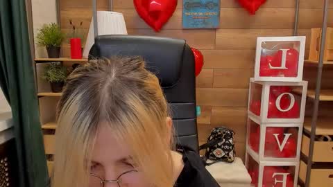 Katrin online show from March 2025 09:08:02 PM