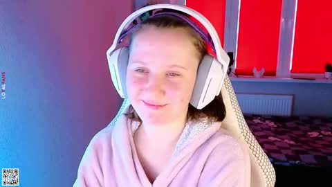 Lola online show from September 2025 11:48:01 AM