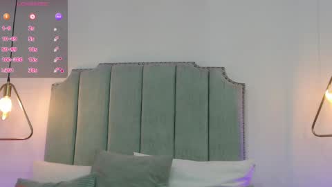 Moon online show from May 2026 12:04:01 AM