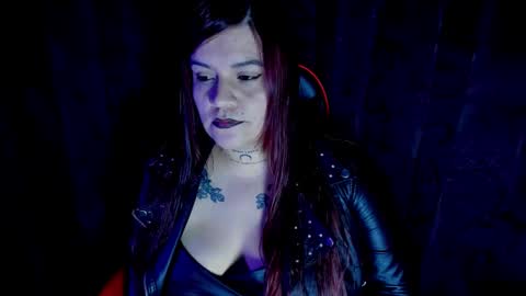 Snapshot of moon_dark520 chatting on November 2025 04:23:02 AM Lilith online show from November 2025 04:23:02 AM