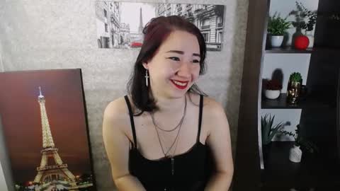 Diana online show from November 2025 08:55:01 PM