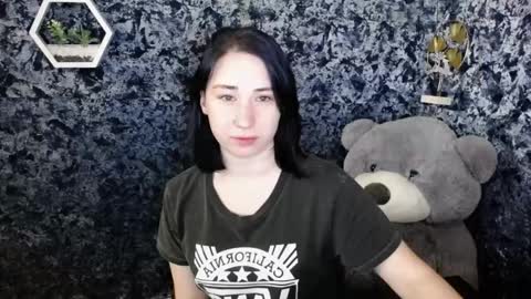 Diana online show from April 2026 07:53:01 PM