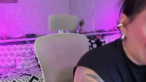 Sarah online show from June 2026 02:53:01 AM