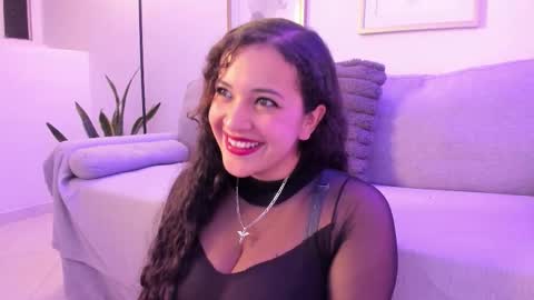 Snapshot of moon_shaddow chatting on February 2026 03:07:02 AM Moon online show from February 2026 03:07:02 AM