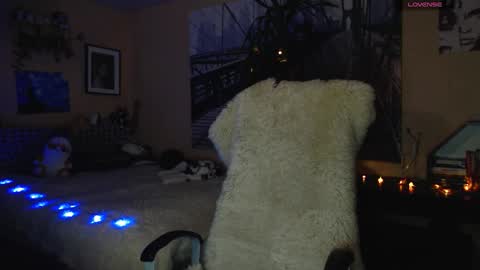 Snapshot of moon_sugar_ chatting on November 2025 01:54:01 PM Keira online show from November 2025 01:54:01 PM