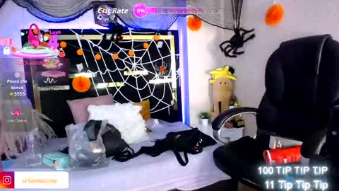 Snapshot of moon_water__ chatting on October 2025 11:54:01 AM Moon Water online show from October 2025 11:54:01 AM