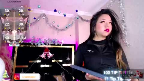 Moon Water   online show from December 2025 10:35:01 AM