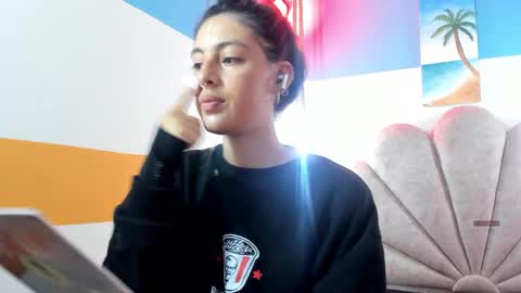Snapshot of moon_winy chatting on September 2025 11:55:02 AM Winy online show from September 2025 11:55:02 AM