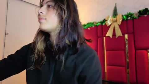 Winy online show from December 2025 11:16:02 AM