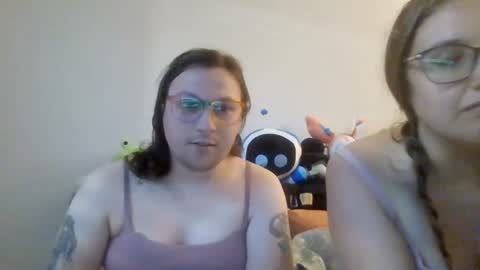 moonbeamsmischief online show from August 2026 12:36:01 AM