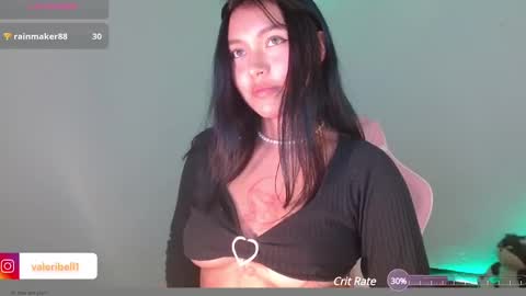 Snapshot of moonbella_bell chatting on December 2024 12:08:02 AM bell online show from December 2024 12:08:02 AM