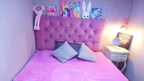 Charlotte online show from March 2026 06:44:02 PM