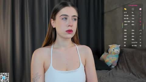 Sophia online show from October 2025 12:19:01 PM