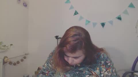 MoonFox  online show from January 2026 01:20:02 AM