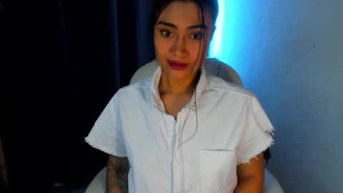 Snapshot of moonie_baddie31 chatting on September 2025 05:05:02 PM moonie_baddie31 online show from September 2025 05:05:02 PM