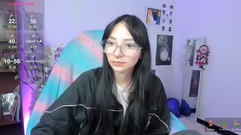 MOON  online show from December 2025 04:18:02 AM