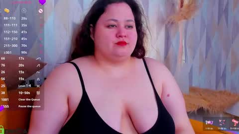 Snapshot of moonlitadele chatting on May 2026 01:21:01 AM Adele online show from May 2026 01:21:01 AM