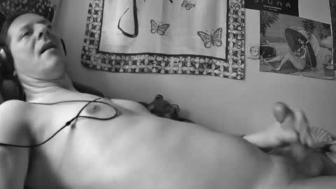 Moonlucky007 online show from May 2026 12:57:01 PM