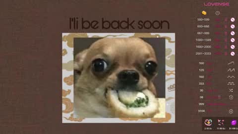 Snapshot of moonrenata chatting on December 2025 10:26:02 PM Ri online show from December 2025 10:26:02 PM