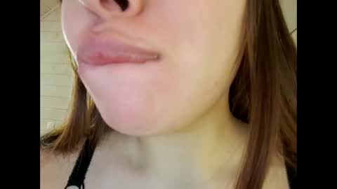 moonrose69 online show from March 2026 07:09:02 AM