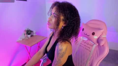 Snapshot of moonrose_1 chatting on March 2026 07:17:01 PM Rosa online show from March 2026 07:17:01 PM