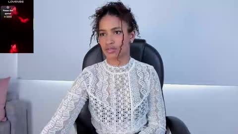 Snapshot of moonrose_1 chatting on March 2026 04:50:02 PM Rosa online show from March 2026 04:50:02 PM