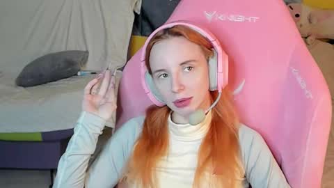 Snapshot of moonscarr chatting on March 2026 09:51:01 PM Coraline online show from March 2026 09:51:01 PM