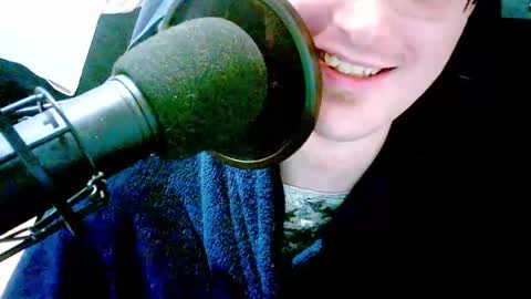 Moonsire online show from January 2025 06:56:02 PM