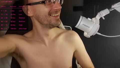 Moonsire online show from January 2026 07:11:01 PM