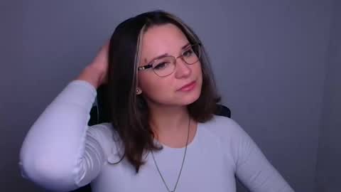 Snapshot of moonsusanna chatting on November 2025 06:23:02 AM Susanna online show from November 2025 06:23:02 AM