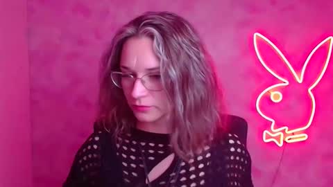 Snapshot of moonsusanna chatting on January 2026 12:32:02 PM Susanna online show from January 2026 12:32:02 PM