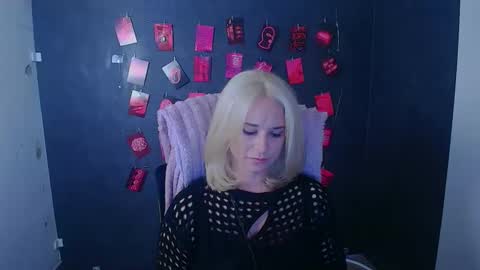 Snapshot of moonsusanna chatting on March 2026 12:56:02 PM Susanna online show from March 2026 12:56:02 PM