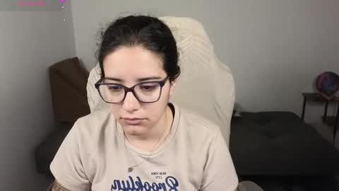 Moon Woman online show from November 2025 03:08:02 AM