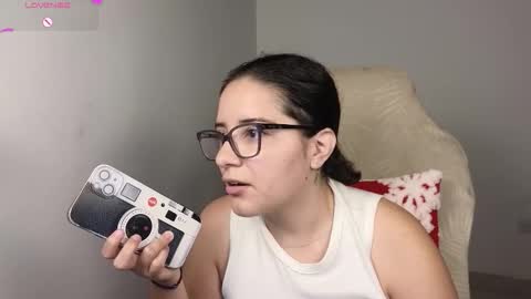 Moon Woman online show from December 2025 04:42:02 AM