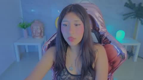 Mora  online show from March 2026 03:12:01 AM