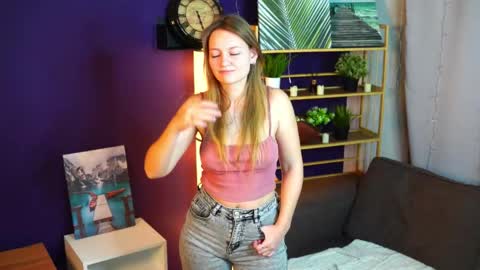 Snapshot of morabelmore chatting on February 2026 04:14:01 PM Hello im Ruby online show from February 2026 04:14:01 PM