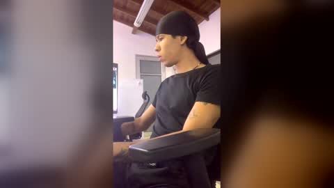 Andrew  online show from March 2026 05:52:02 AM