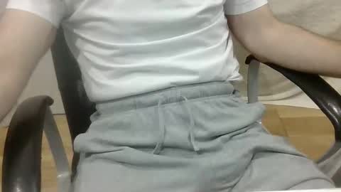 Snapshot of moreno2669 chatting on November 2025 11:51:02 AM moreno2669 online show from November 2025 11:51:02 AM