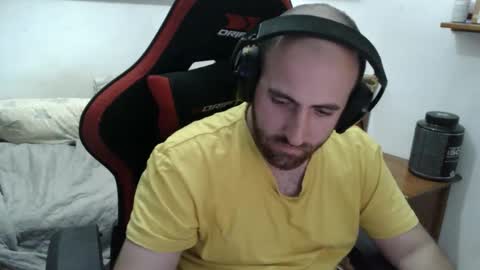 alejo online show from November 2025 06:52:02 PM