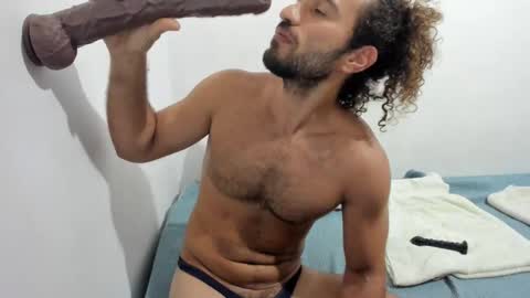 Pipo online show from January 2025 10:45:01 PM