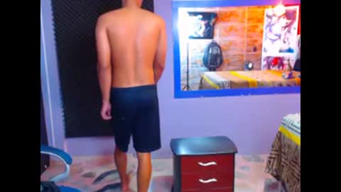 MorenoFullHot online show from December 2024 04:29:02 PM