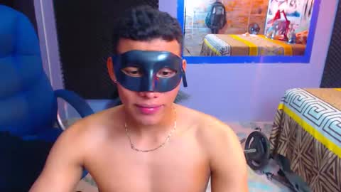 MorenoFullHot online show from December 2024 08:44:01 PM