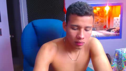 MorenoFullHot online show from December 2024 12:22:01 PM